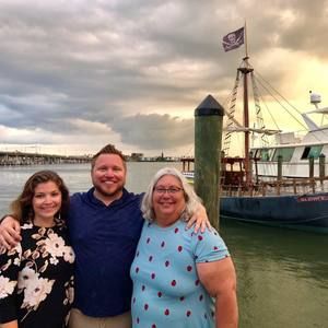 Meet your Posher, Cory